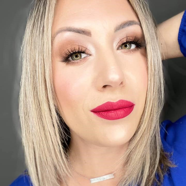 Velvet Kisses - Tori Belle Red